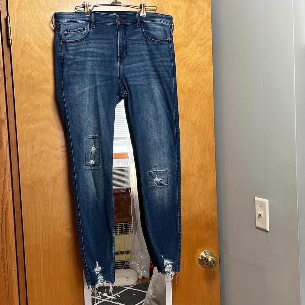 Hollister high rise super skinny jeans with classic stretch